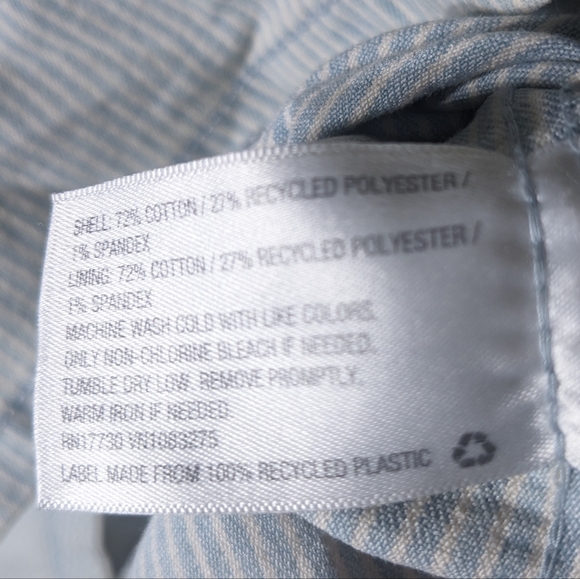 Universal Thread Light Wash Micro Stripe Denim Jean Jacket with Adjustable Waist - Picture 8 of 10